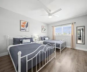 Photo 3 - Bayview Regency Apartments By Lowkl