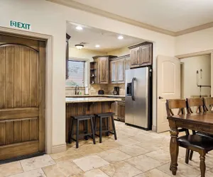 Photo 4 - Coral Springs Getaway - Outdoor and Indoor Heated Pool - Close to Zion National Park