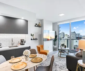 Photo 2 - Modern High-Rise Condo with Pool/Gym, in Central DT MIAMI!