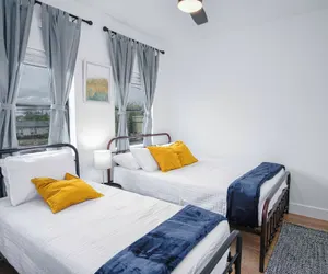 Photo 2 - Amazing 3BR 2BA Only 5 Mins From Downtown