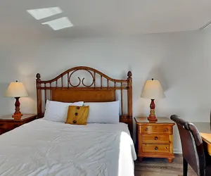 Photo 2 - Emerald Towers by Southern Vacation Rentals II