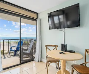 Photo 3 - Laguna Reef 308 - Beautiful Bay View by Ryson Vacation Rentals