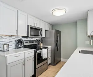 Photo 5 - Laguna Reef 308 - Beautiful Bay View by Ryson Vacation Rentals