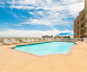 Photo 4 - LR #308 - Beautiful Bay View