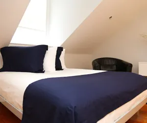 Photo 4 - Maverick Suites at 40 Temple St