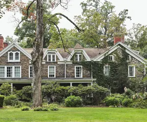 Photo 2 - Hasbrouck House