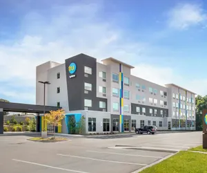 Photo 2 - Tru by Hilton Gastonia