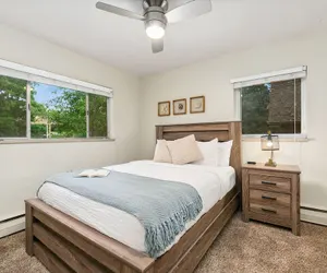 Photo 3 - Azure Suite Walkable Old Town Condo w/ Park View