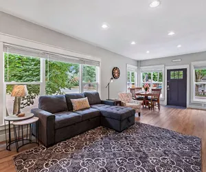 Photo 2 - Cozy Chic Home in Downtown Loveland!