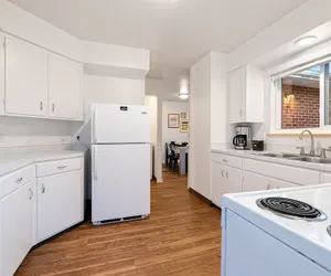 Photo 5 - Stylish Getaway W/ Designer Touches - Free Bikes