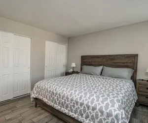 Photo 5 - Stylish Updated 2 Bdrm Near Old Town Scottsdale!