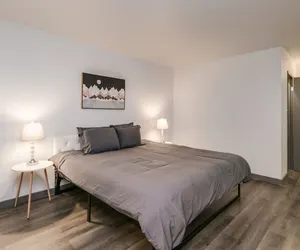 Photo 3 - Old Town Scottsdale 2-bdrm Gem!