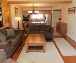 Photo 4 - Seven Springs 1 Bedroom Deluxe Condo, Pet Friendly! by RedAwning - Save 10% on 3 Nights, 15% on 5 Nights!