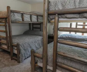 Photo 3 - Seven Springs 2 Bedroom Premium Condo, Pet Friendly! by RedAwning - Save 10% on 3 Nights, 15% on 5 Nights!