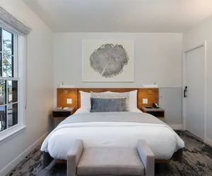 Photo 5 - Carmel Beach Hotel