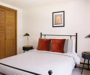 Photo 5 - Forest Mountain Escape: Beautiful Mountaintop Escape In Mendon, Vt. 20 Min To Killington/14 To Pico. 4 Bedroom Home