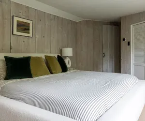 Photo 3 - Forest Mountain Escape: Beautiful Mountaintop Escape In Mendon, Vt. 20 Min To Killington/14 To Pico. 4 Bedroom Home