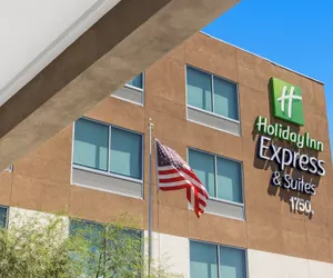 Photo 2 - Holiday Inn Express & Suites Phoenix West Tolleson by IHG