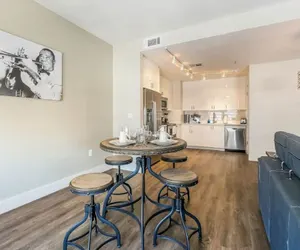 Photo 5 - Spacious Modern Condo near French Quarter