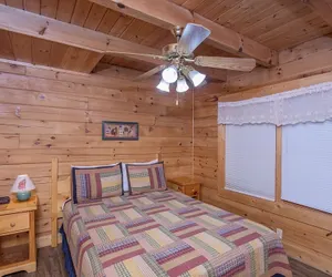 Photo 5 - Er298- Renewed Spirit Great Location- Close To Town 7 Bedroom Cabin by RedAwning