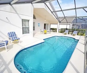 Photo 2 - Sunrise Sanctuary 4 Bedroom Home by RedAwning