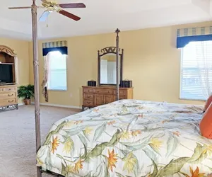 Photo 4 - Florida Tradition 5 Bedroom Home by RedAwning