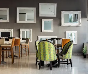 Photo 4 - Sherry Frontenac Oceanfront Hotel
