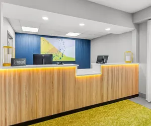 Photo 3 - Spark by Hilton Sumter