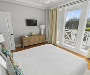 Photo 5 - Spacious, Gulf Views 110b Watersound Crossings Steps To Beach And Pool 4 Bedroom Condo by RedAwning