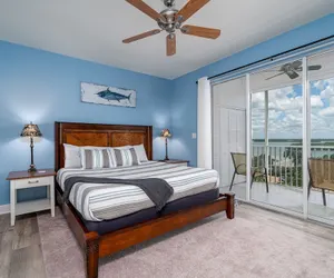 Photo 3 - Casa Marina 654 - 4321 Bay Beach Lane 2 Bedroom Condo by RedAwning