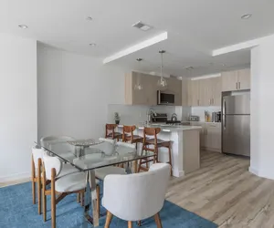Photo 5 - Sun-kissed 3BR Loft With Patio Minutes to NYC