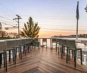 Photo 2 - The Cove at Rockport Hotel