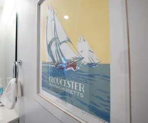 Photo 5 - Long Beach Suites