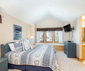 Photo 3 - Aspen Ridge 2 3 Bedroom Townhouse by Alpine Lodging Telluride
