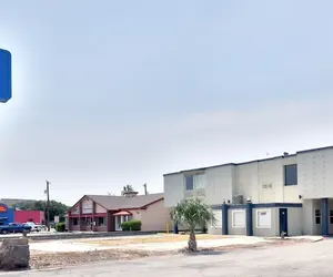 Photo 2 - Americas Best Value Inn San Antonio Airport South