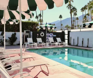 Photo 2 - The Marley Hotel by AvantStay | 20 OCC Full Hotel Buyout in Palm Springs w/ Pool & Hot Tub!