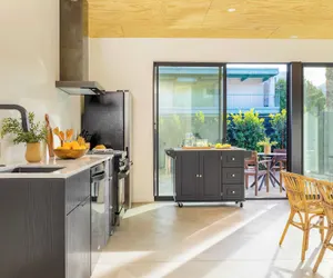 Photo 5 - Blackhaus B : 4 Bedroom Suite by Avantstay 4-rooms
