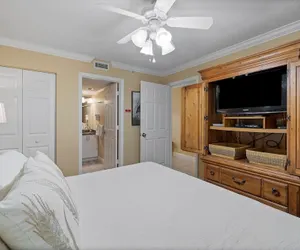 Photo 5 - Pelican Beach 0411 1 Bedroom Condo by Pelican Beach Management