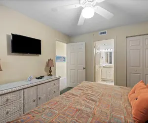 Photo 5 - Pelican Beach 1908 1 Bedroom Condo by Pelican Beach Management