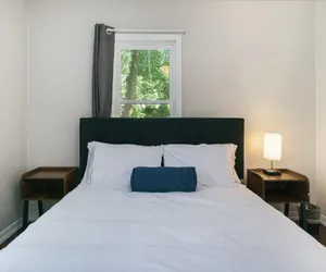 Photo 2 - Gorgeous Notre Dame Get Away Comfy Beds Wifi Coffee Games