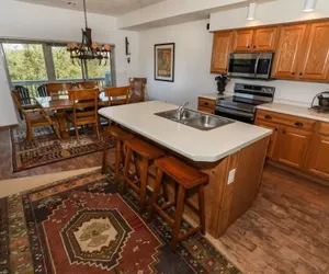 Photo 5 - Seven Springs 4 BR Premium Condo, Mountain Views! by RedAwning - Save 10% on 3 Nights, 15% on 5 Nights!