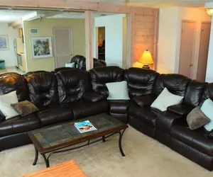 Photo 2 - Seven Springs 3 BR Condo, Mountain Views! by RedAwning - Save 10% on 3 Nights, 15% on 5 Nights!