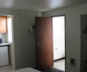 Photo 4 - Sprague Motel