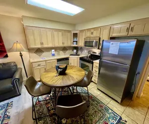 Photo 5 - SU15, Spacious studio with full kitchen, dining table and rock patio overlooking Lake Ouachita. by RedAwning