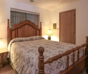 Photo 5 - Seven Springs Stoneridge 3 Bedroom Standard Condo - Ski-In/Out, Pet Friendly! by RedAwning - Save 10% on 3 Nights, 15% on 5 Nights!