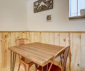 Photo 4 - Tahoe Mountain inn