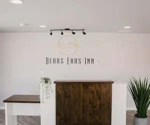Photo 2 - Bears Ears Inn