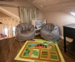 Photo 4 - Treetop River Cabins