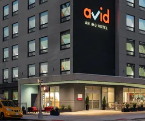 Photo 2 - avid hotel Brooklyn Dyker Heights, an IHG Hotel