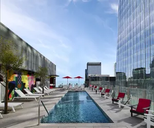 Photo 2 - citizenM Austin Downtown